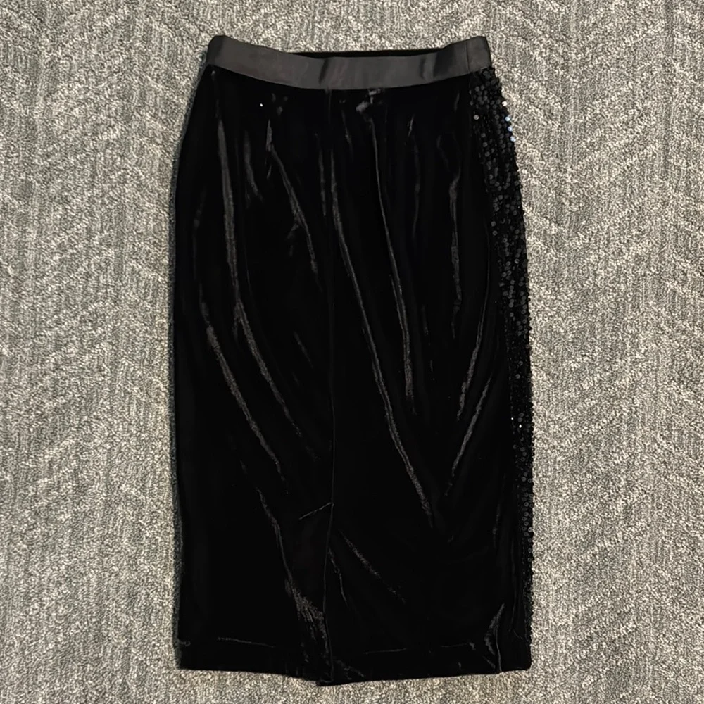 Simply Vera Wang Sequin and Velvet Pencil Skirt - Picture 3 of 5